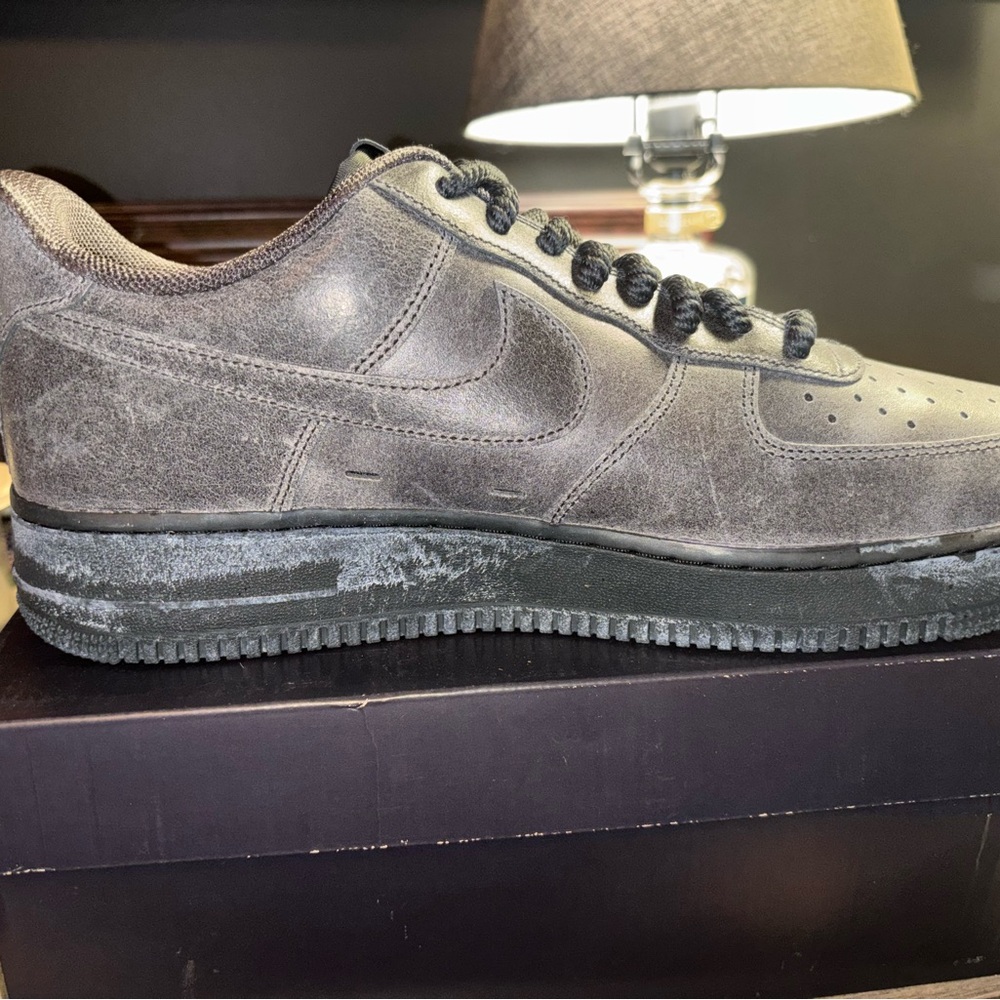 Nike Air Force 1 ‘07 LV8 Anthracite - Picture 3 of 9